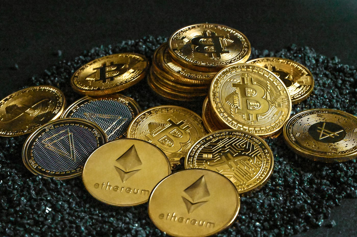 Bybit 注册使用指南:账户保护与转账复核